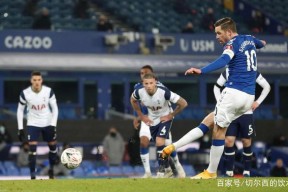 星空体育入口-加时末段足总杯焦点战，罗马调整名单，引发热议，更衣室氛围转暖的简单介绍